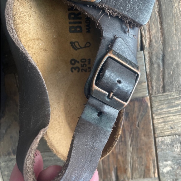 Birkenstock newly resoled at authorized retailer  size 39 - Picture 5 of 13